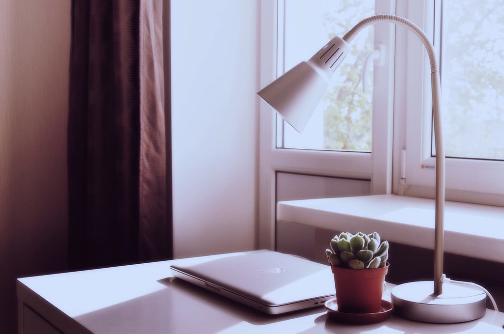 Tendance minimalisme au bureau adopter un style épuré pour plus de performance
